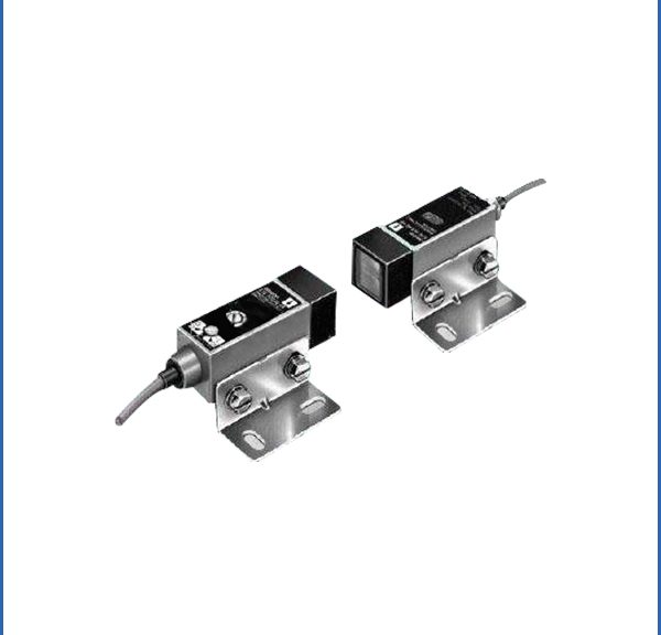 OMRON Photoelectric Sensors