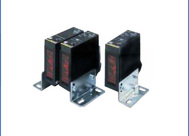 OMRON Photoelectric Sensors