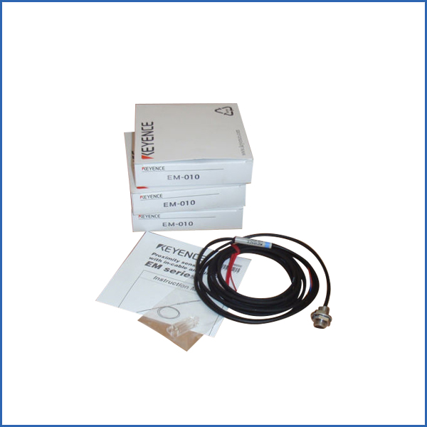 KEYENCE Proximity Sensors EM series EM-010