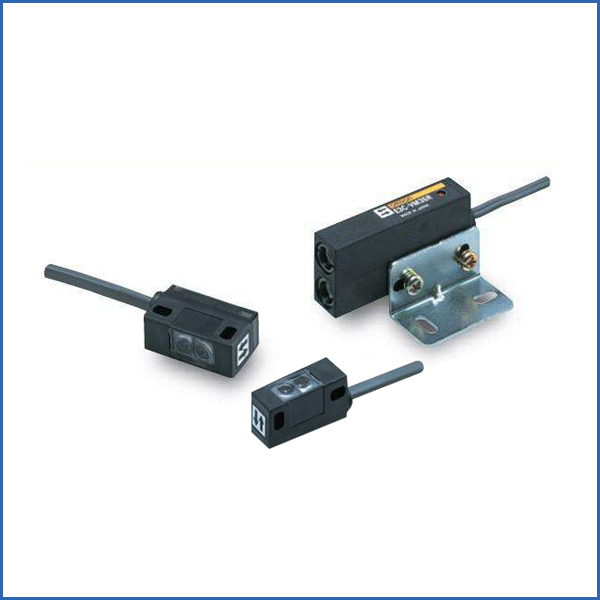 Omron Proximity Sensor TL-W series