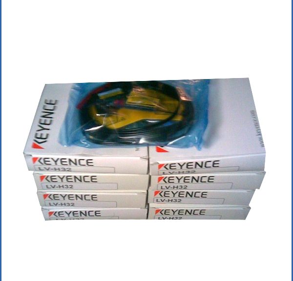 KEYENCE Photoelectric Sensors
