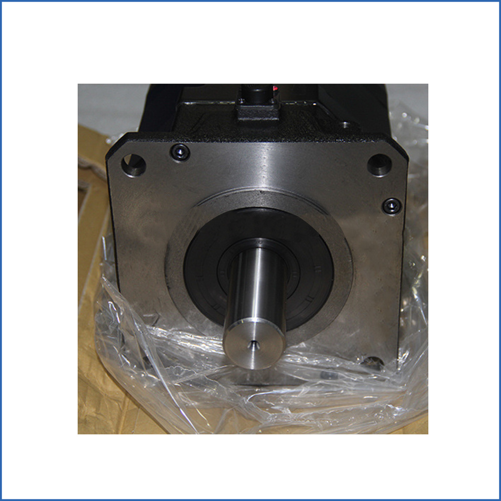Fanuc A06B-0082-B403 AC servo motor