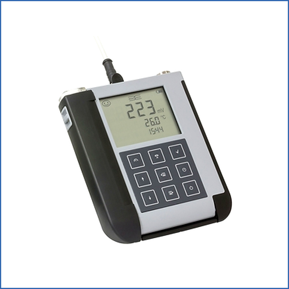 Endress Hauser Ex-certified multiparameter handheld Liquiline To Go CYM291